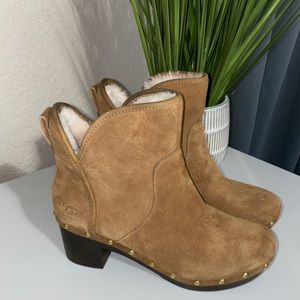 LIKE NEW WOMEN'S UGG CAM II ANKLE CLOG BOOT SUEDE